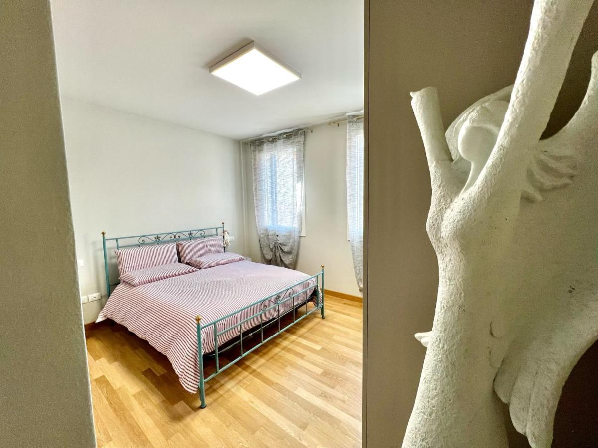 Erman House - Naviglio Riviera Del Brenta Venezia Apartment Доло Екстериор снимка