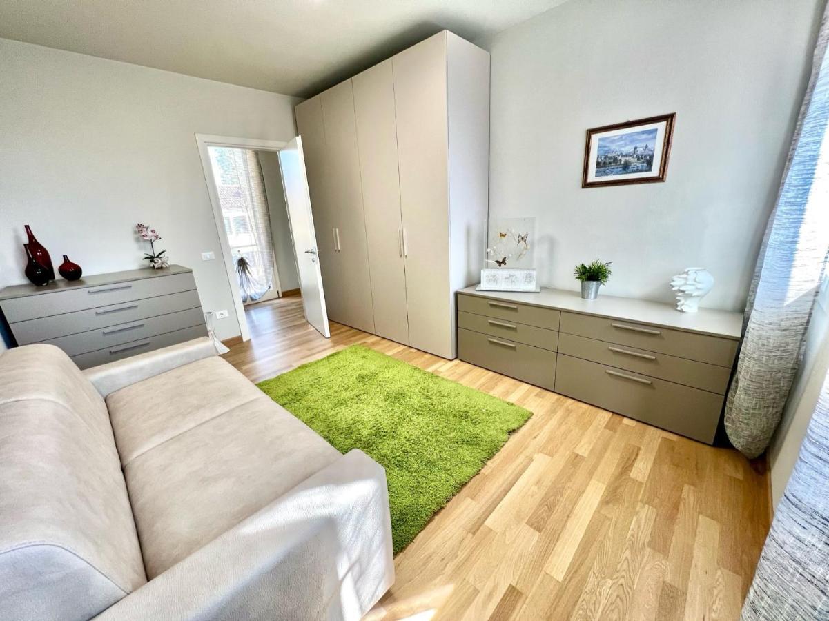 Erman House - Naviglio Riviera Del Brenta Venezia Apartment Доло Екстериор снимка