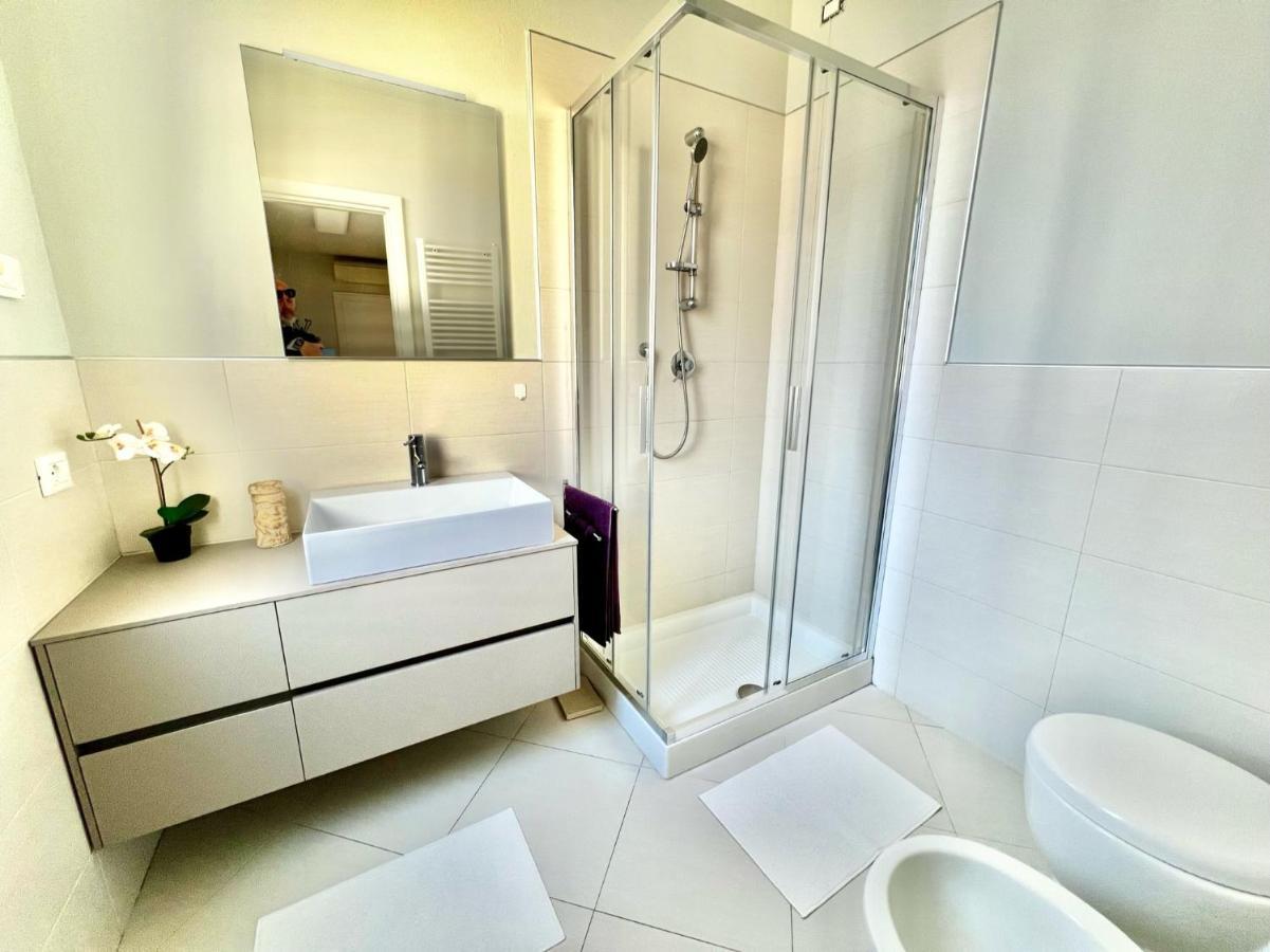 Erman House - Naviglio Riviera Del Brenta Venezia Apartment Доло Екстериор снимка